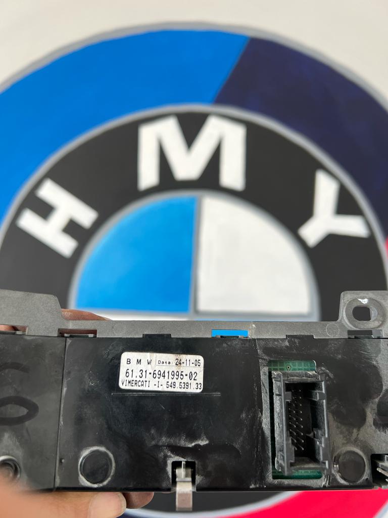 BMW Orijinal Çıkma Bagaj Açma Düğme Paneli